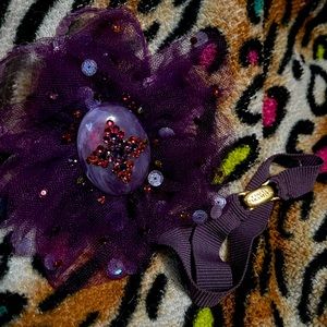 BNWOT Tarina Tarantino lace & swarovski crystal plum headband